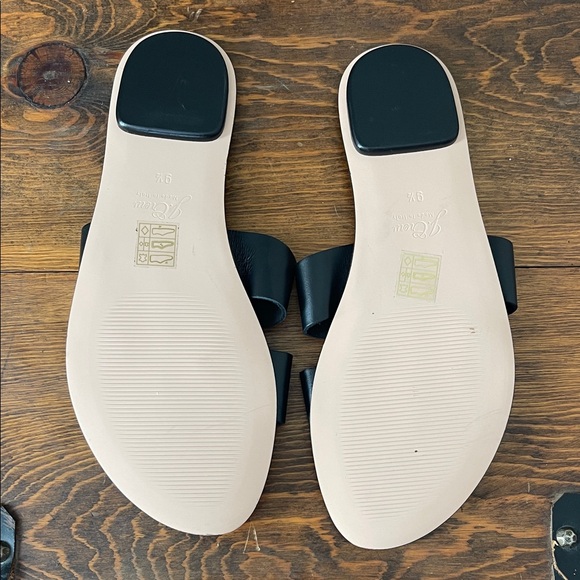 J. Crew Elegant Black Leather Slides - Picture 3 of 3